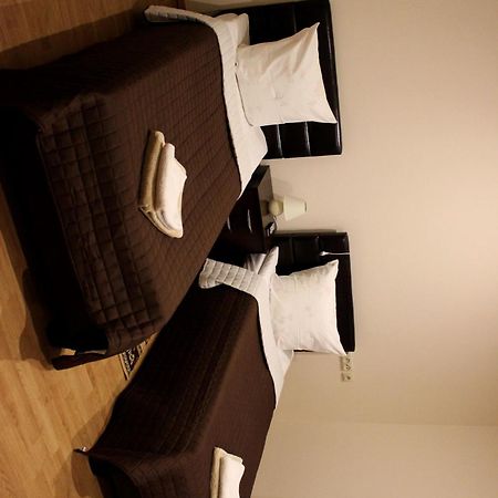 Vidu Guest House 乌田纳 外观 照片
